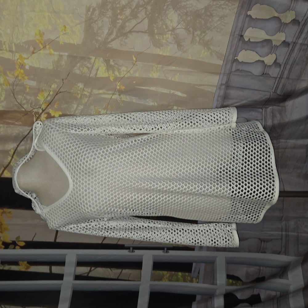 Size medium,  Balance white net cover up